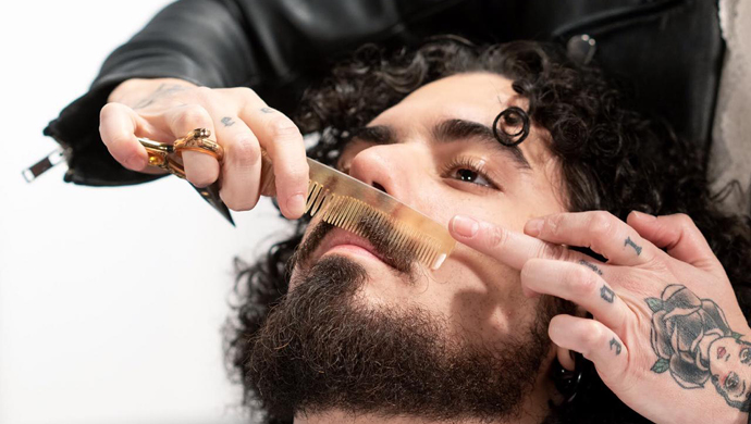Sinome Tinelli: biossegurança e barberia clássica na Hair Brasil